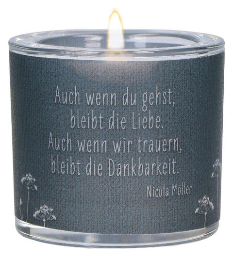 Butzon & Bercker Glaswindlicht zur Trauer Ø 6,5 cm - mundgeblasenes Windlicht mit farbig bedrucktem Pergamentumleger, Lieferung in grüner Geschenkverpackung mit weißem Teelicht