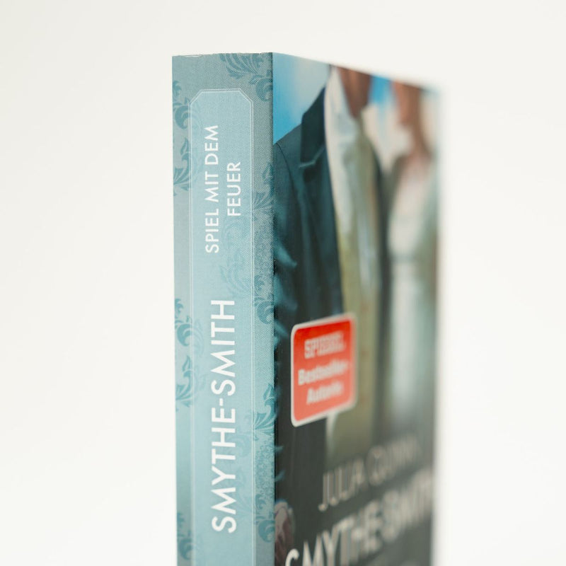 SMYTHE-SMITH. Spiel mit dem Feuer (Innenansicht)