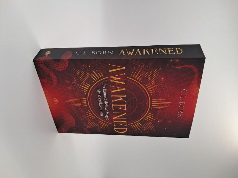 Awakened (Innenansicht)