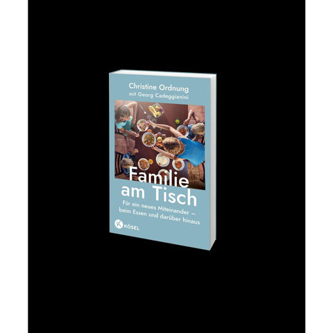 Familie am Tisch