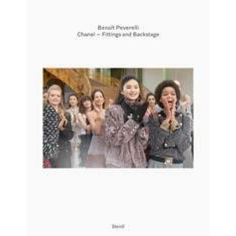 CHANEL - Fittings and Backstage